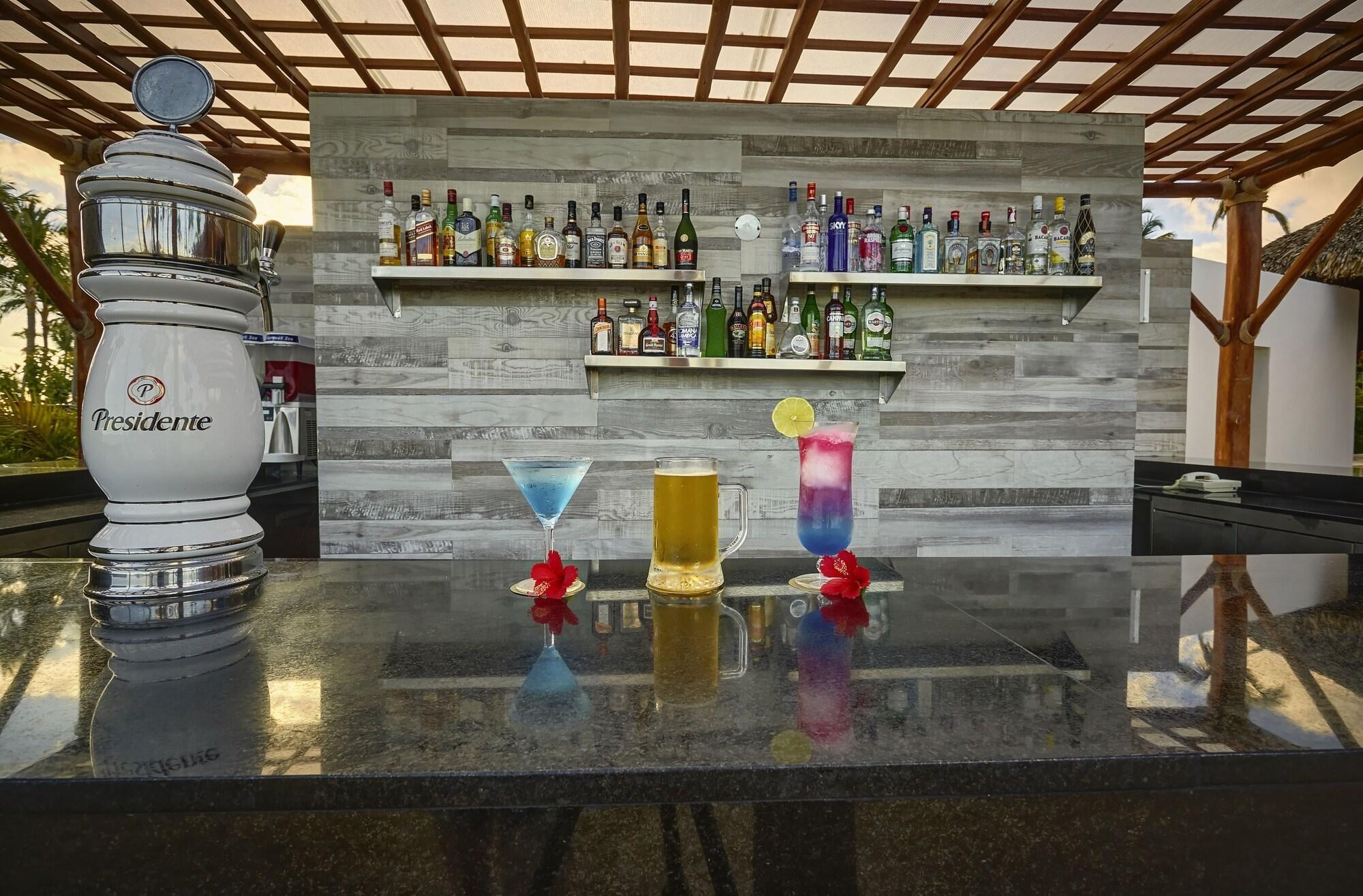 Royalton Punta Cana, An Autograph Collection All-Inclusive Resort & Casino Баваро Экстерьер фото